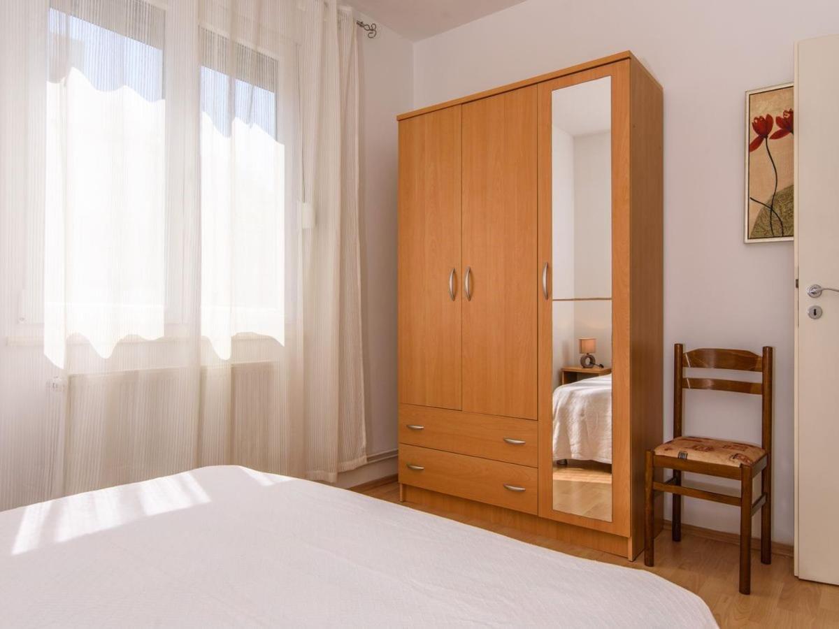 Apartments Beba - peaceful location Trogir Exterior foto